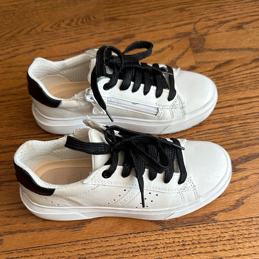Geox White and Black Kids Sneakers with Side Zip